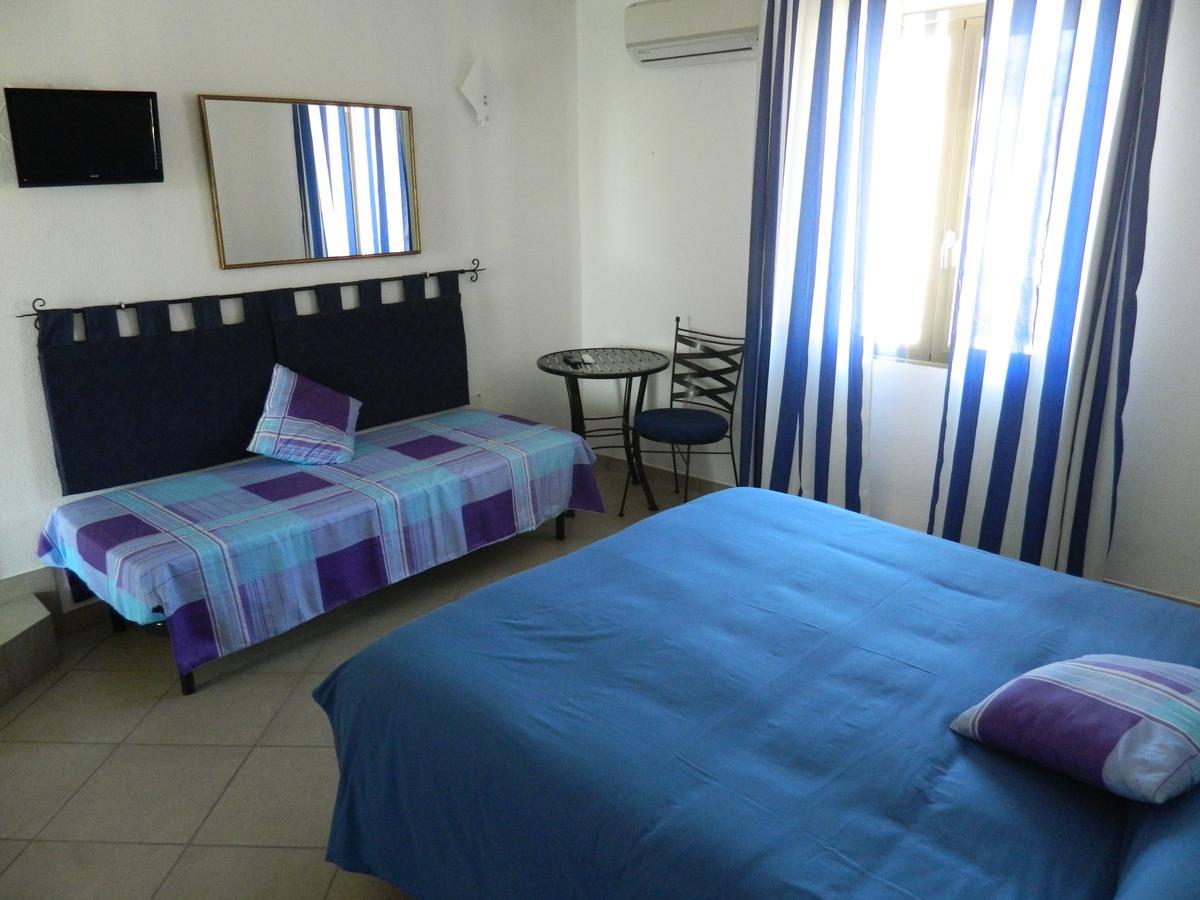 Chez Coco' Hotell La Maddalena  Eksteriør bilde